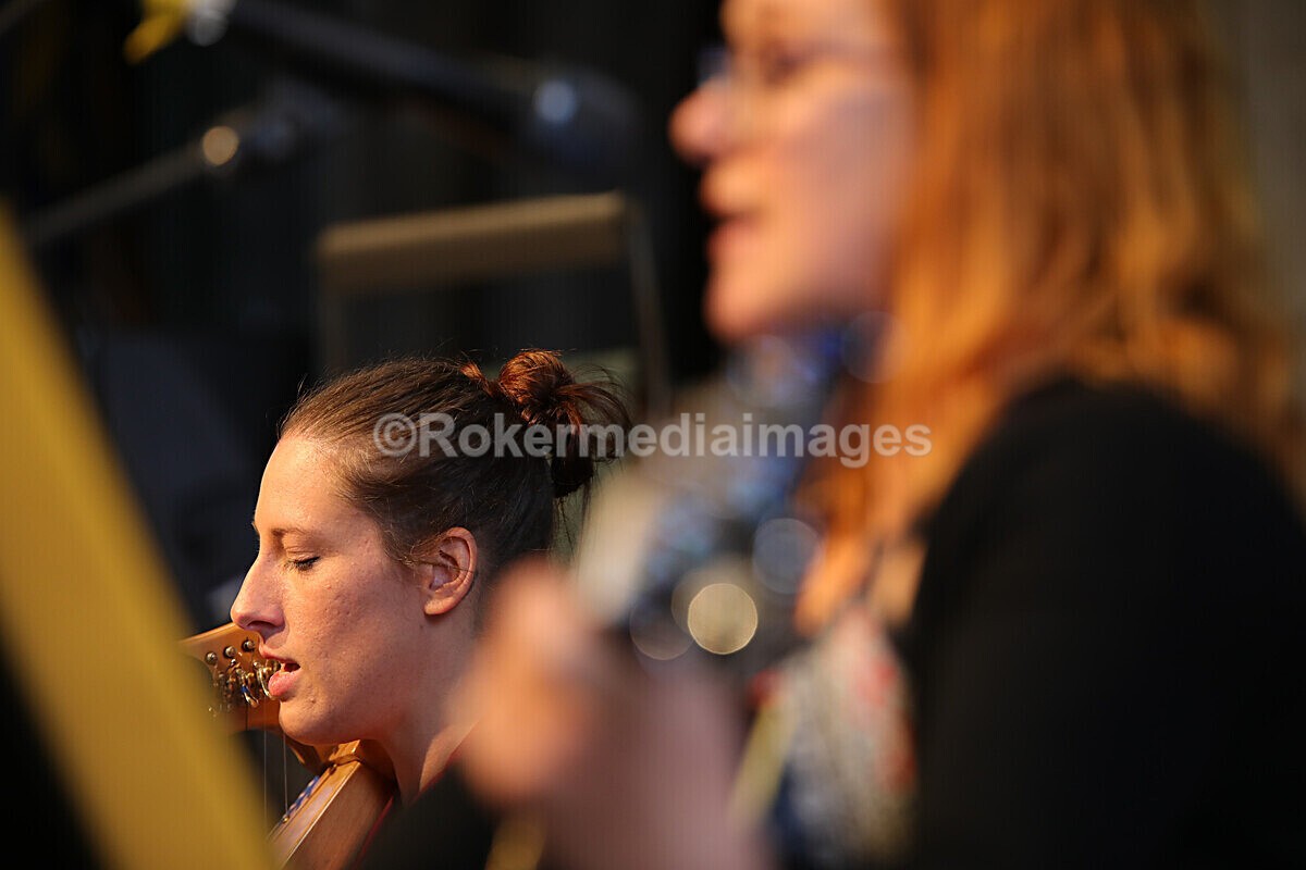 FOLK N BLUES-38 - FOLK and BLUES SEPT 2022