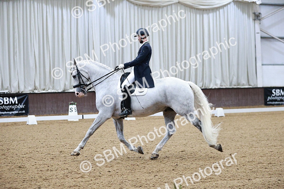 SBM_020629 - Class 13 - FEI INT I - 15.30-16.00