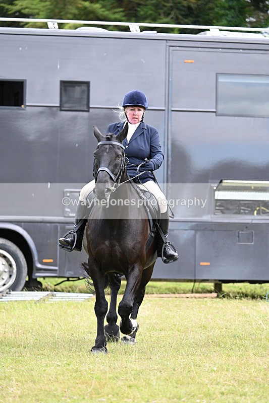 WJ7_9219 - Class 8 Ridden Veterans