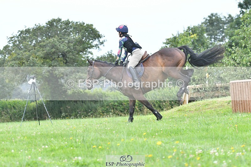 240803-113626-03248 - 109-Harriet_Parkes-JUST_HENNY