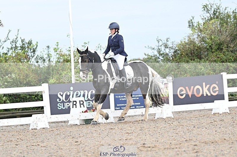 250907-105724-06433 - 082-Samantha.FussellDai.The.Pied