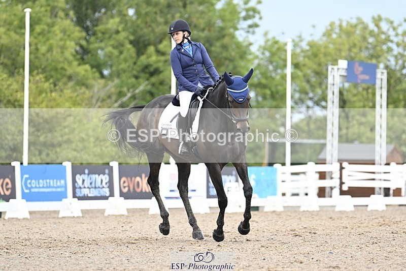 250907-110428-06477 - 033-Caroline.HeardNever.Wait