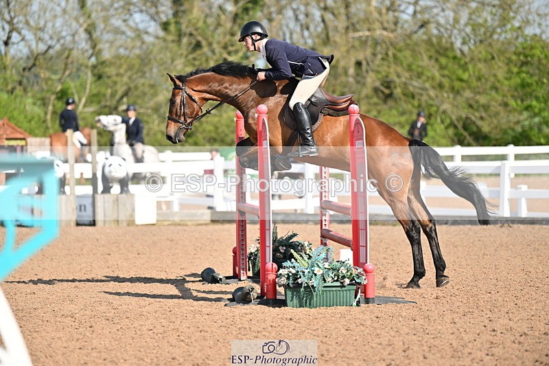 240509A-091818-00091 - Cls 1 British Novice and 90cm Open