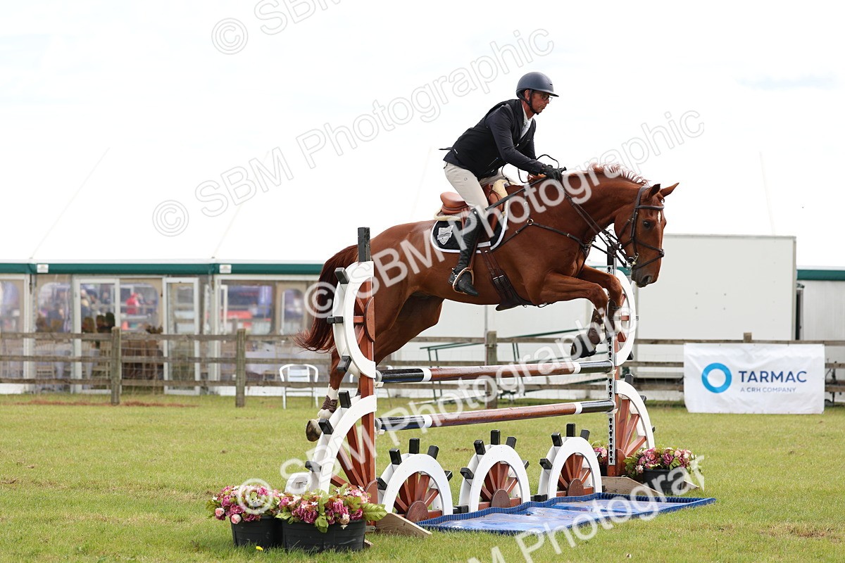 SBM_13749 - Class 206 - Senior Newcomers - 1.10m Open