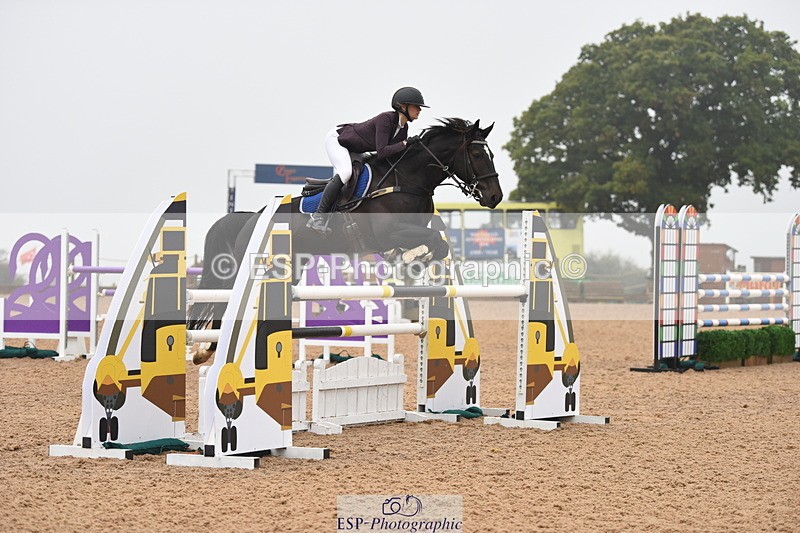 230916A-102214-03785 - Cls 14 Snr Foxhunter