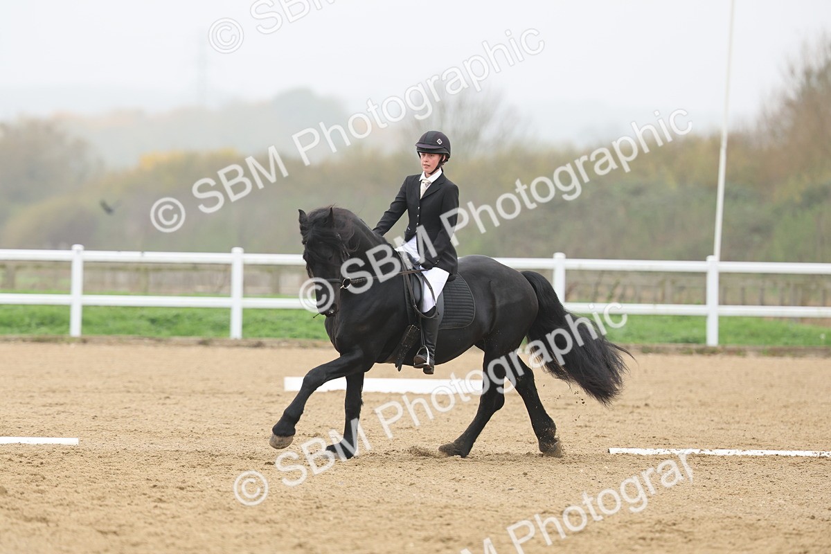 SBM_002552 - Class 5 - Novice 27