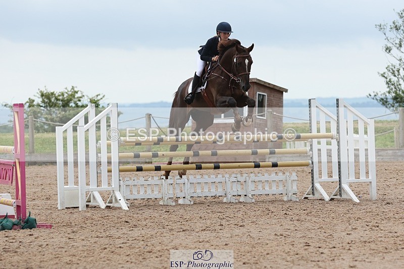 250524-103830-04248 - Cls 13  A&B 1.05m & 1.10m open