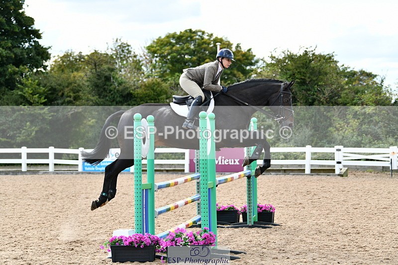 240913A-143317-04749 - Cls 24 1.05m Amateur Qualifier