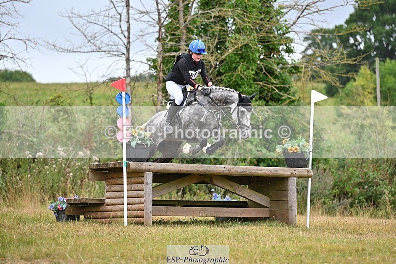 250803A-130454-14012 - M-573-Josie.Jackson-CLOONEEN.WALTZING.WILLOW