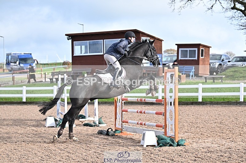 251119-113849-00288 - Cls 3 Snr 1.05m Open