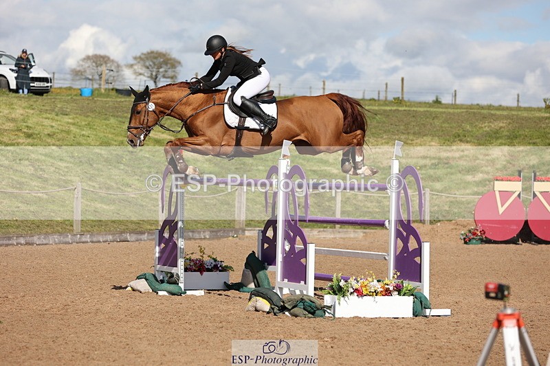 240419A-161449-09255 - Cls 10, 2 Star Big Tour 145cm  15.45 to 16.35 break