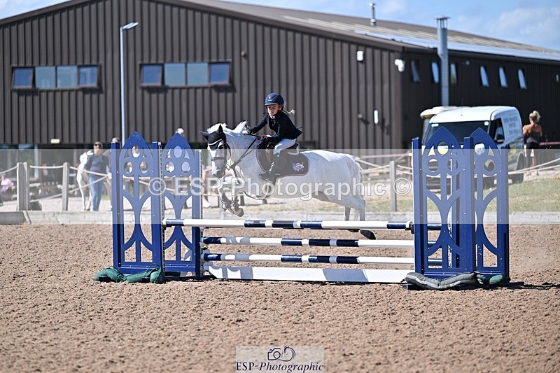 250627-160514-00624 - Cls 6 Stepping Stones 128cm and 138cm