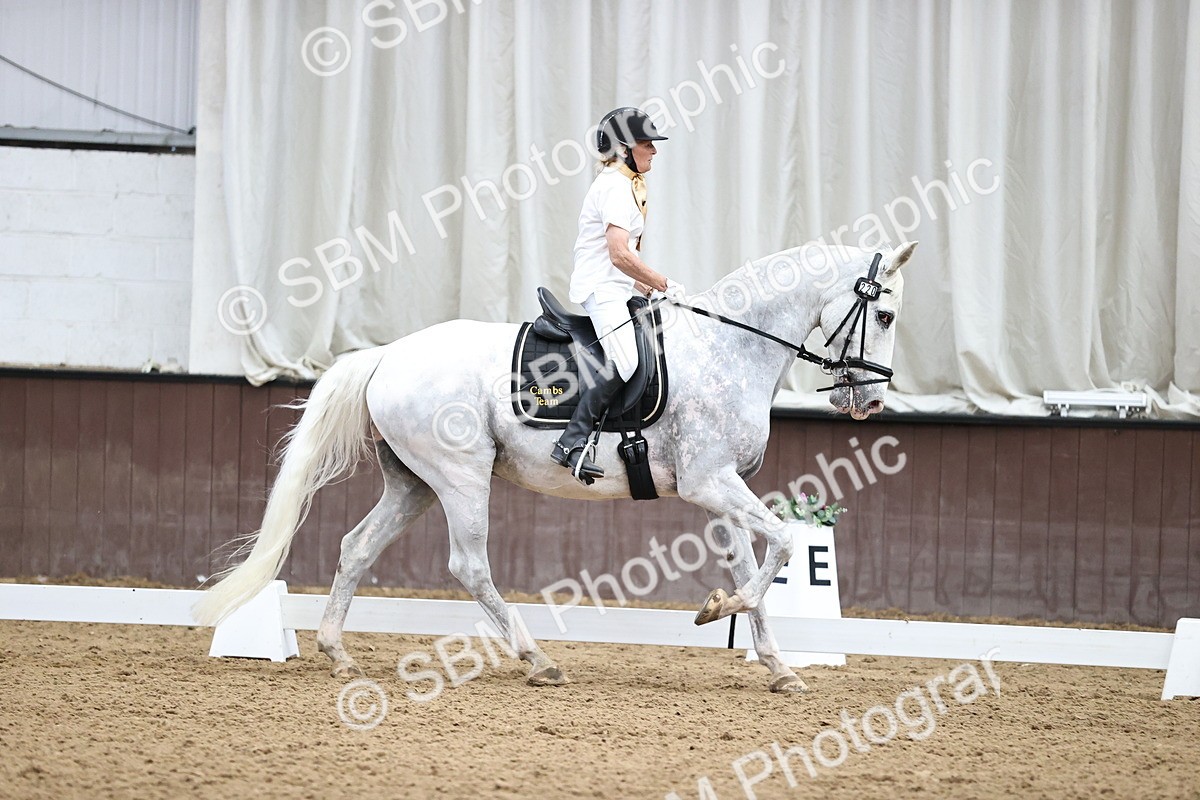SBM_003458 - Novice 4 - 14.47-16.34