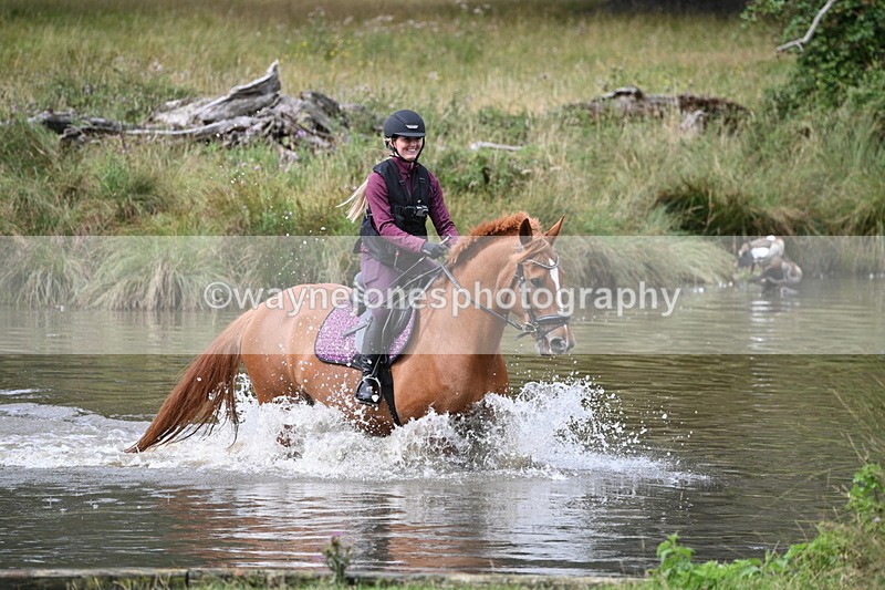 WJ7_2053 - Time at Water 11:14 to 11:36