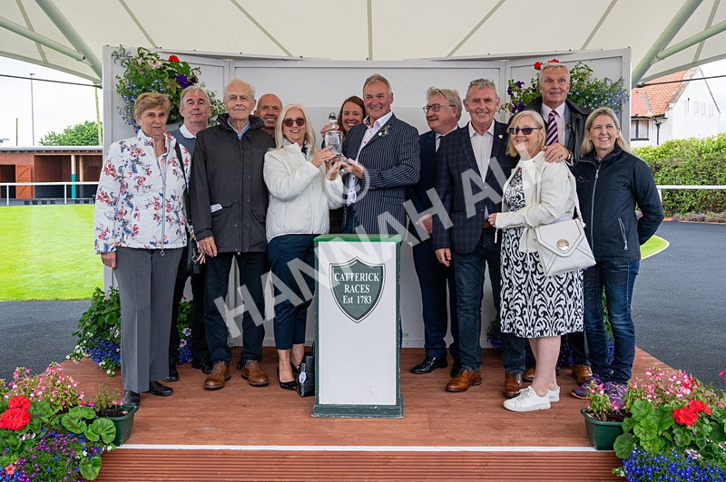 100724-Race 2-J Street-8424 - Race 2