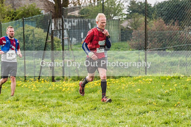 3 Peaks-3139 - The 3 Peaks Race - The Finish - Saturday 29th April 2023