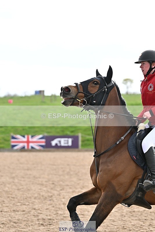 250414-104124-00201 - 80cm Round 1