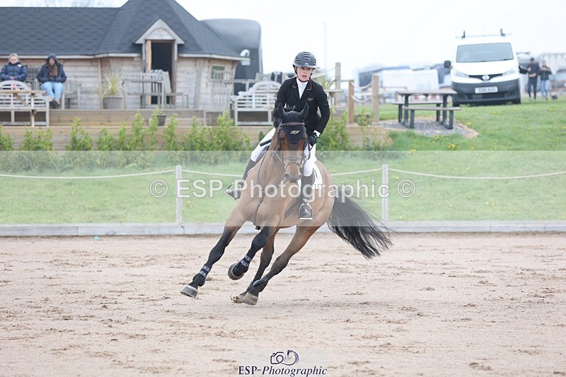 250424-090929-02587 - Cls 29 Young Horse 6yr old