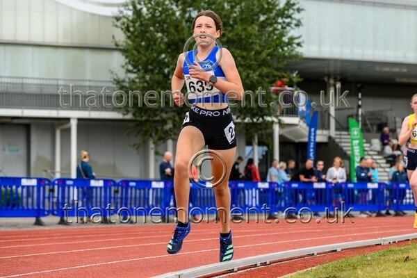 Age25SAT-915190 - Track Female Set One