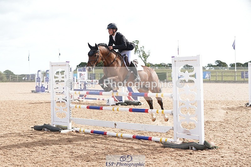 260926-135601-00414 - Cls 8&9 Pony Newc & Foxhunter