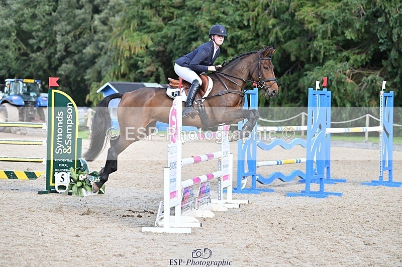 231022-131444-26980 - 352-GREANNANSTOWN.QUARRYMAN.GIRL-Grace.Taylor-SJ