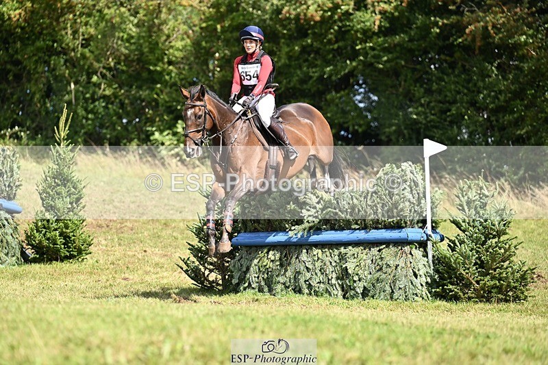 250831-143257-10935 - N-654-Georgina.Symes