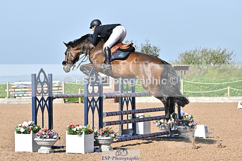 240509A-092410-00541 - Cls 8 Foxhunter