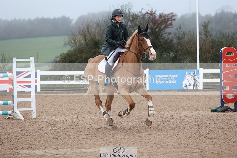 231112A-132105-04415 - Cls 20 Newcomers & 1.10m Open