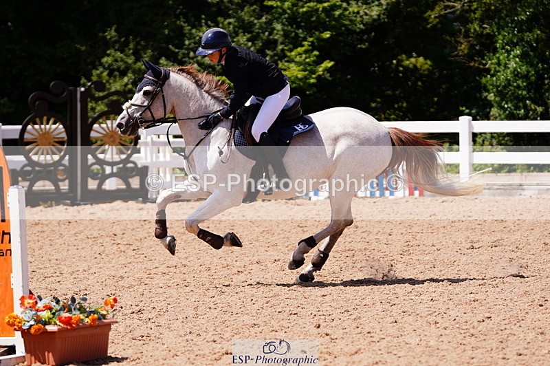 240629A-121406-05255 - Cls 18 Newcomers and 1m Open