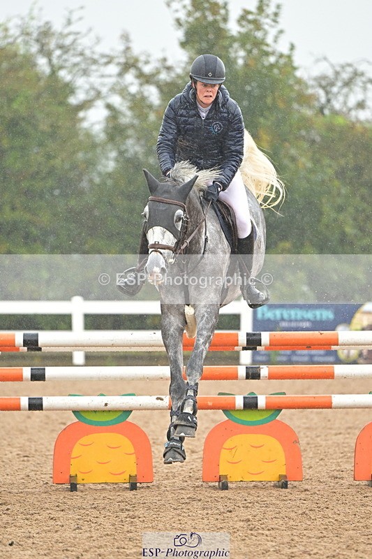 240925A-132008-00829 - Cls 4 Newcomers and 1.10m Open