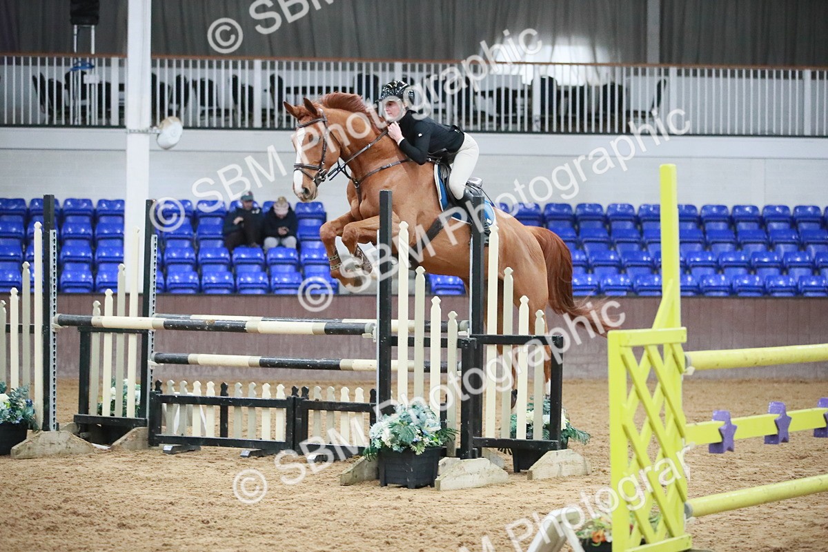 SBM_001265 - Class 4 - Senior Newcomers - 1.10m Open