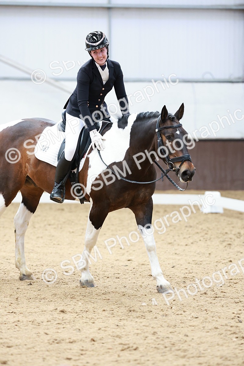 SBM_008837 - Class 6b - Novice 6 - 11.02-12.19