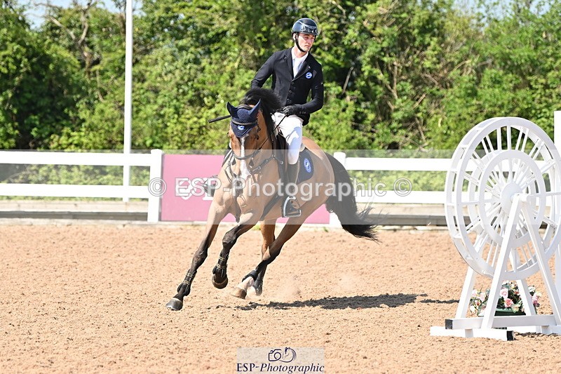 240509A-113129-01523 - Cls 2 Discovery and 1m Open