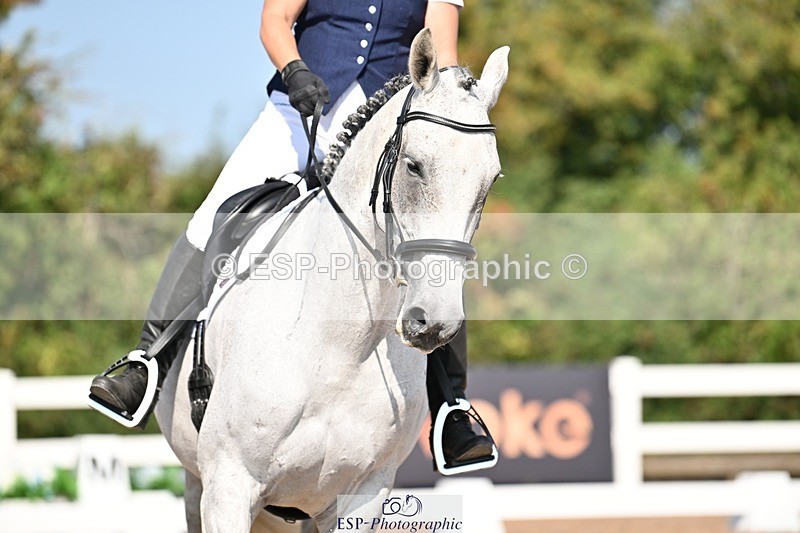 250816-103724-03153 - 099-Essie.BarkerBloody.Nora