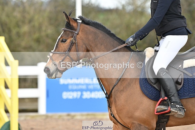 240310A-130052-02869 - Cls 6 Pony Foxhunter and 1.10m Open
