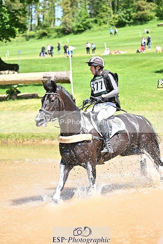 240525-123343-14117 - 377-HONEYBROOK_EXTRA_SPECIAL-Tom_Rowland