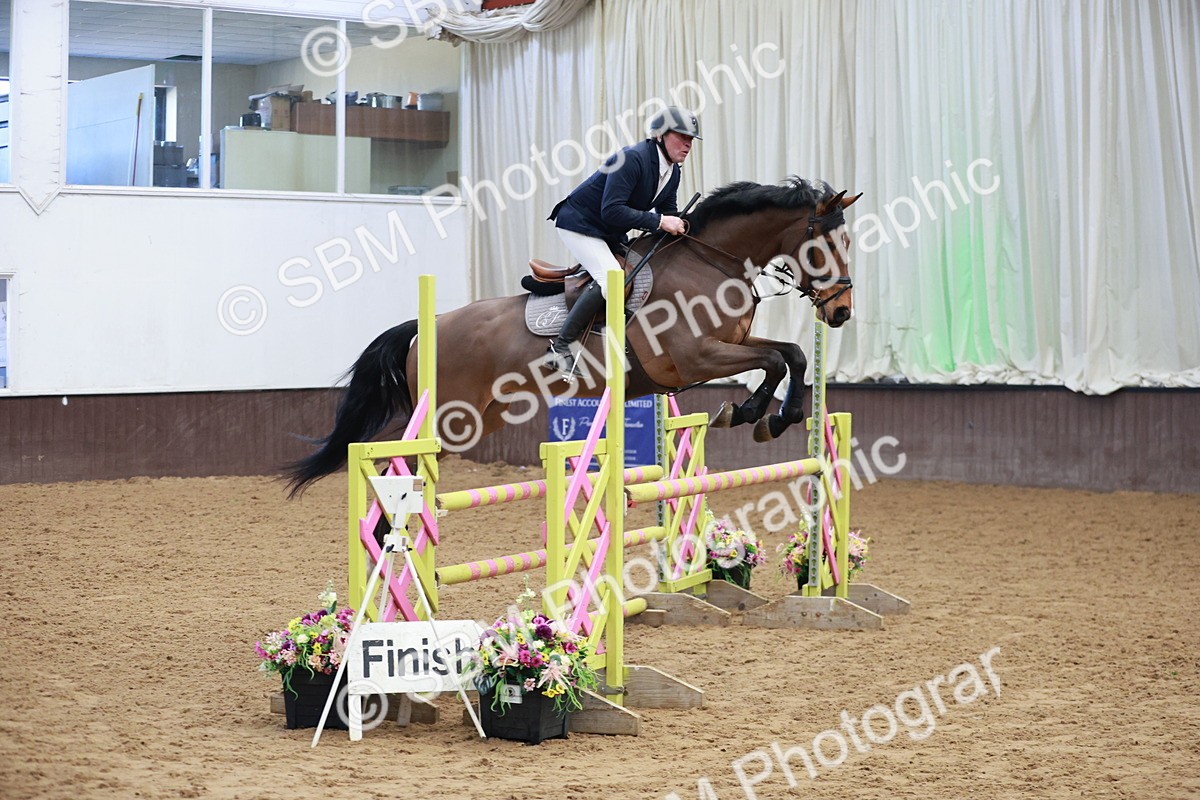 SBM_000439 - Class 3 - Senior British Discovery - 1.00m