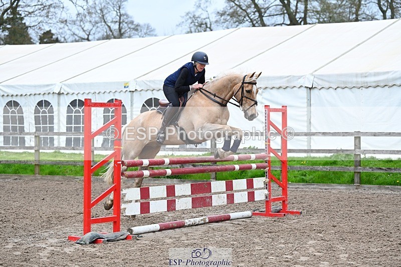 240411-121146-00373 - Group 6 SJ