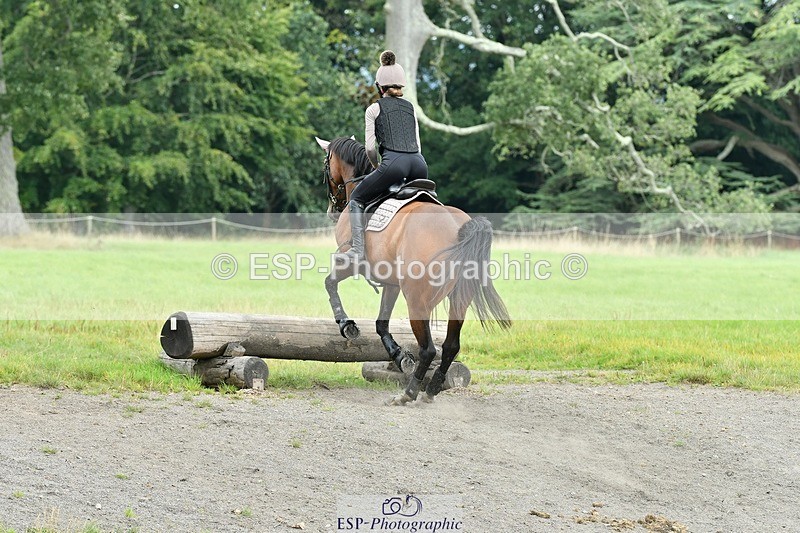 230817-131656-00877 - Theo's 1st Group - XC