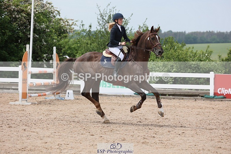 250523-124101-01375 - Cls 09 A&B  Snr Disc & 1.00m Open