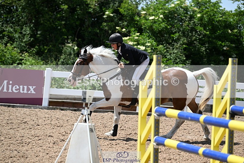 240609A-133803-05805 - Cls 25 Pony Newcomers and 1m Open