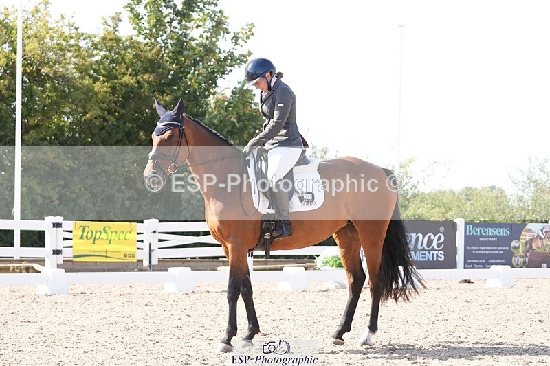 250817-161018-11673 - 190-Natalie.DraperRenkum.Cordula