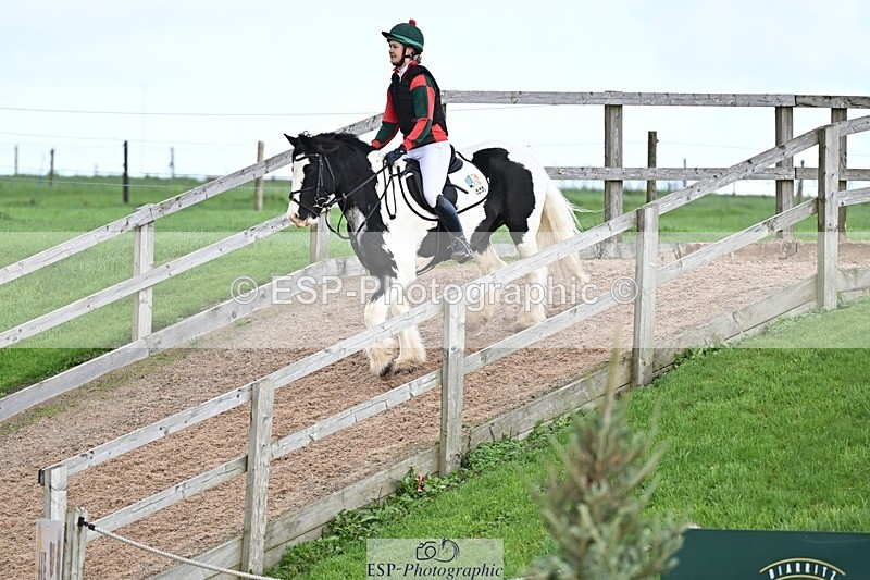 251102-133122-00665 - 90cm