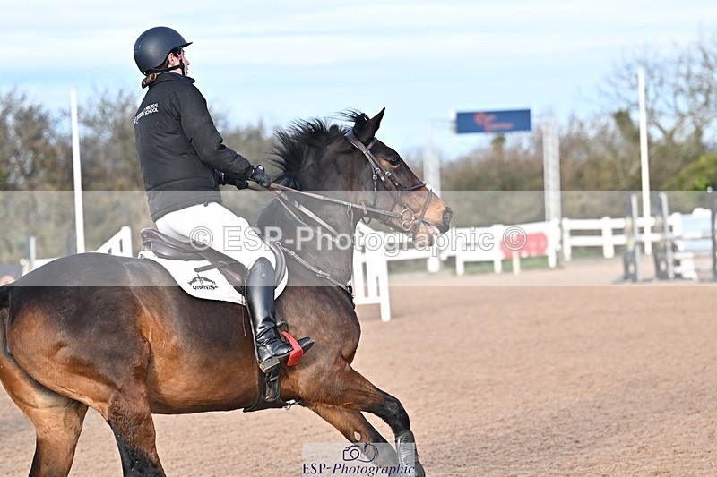 251126-094534-00061 - Cls 0 + 1, Clear Round, British Novice and 90cm