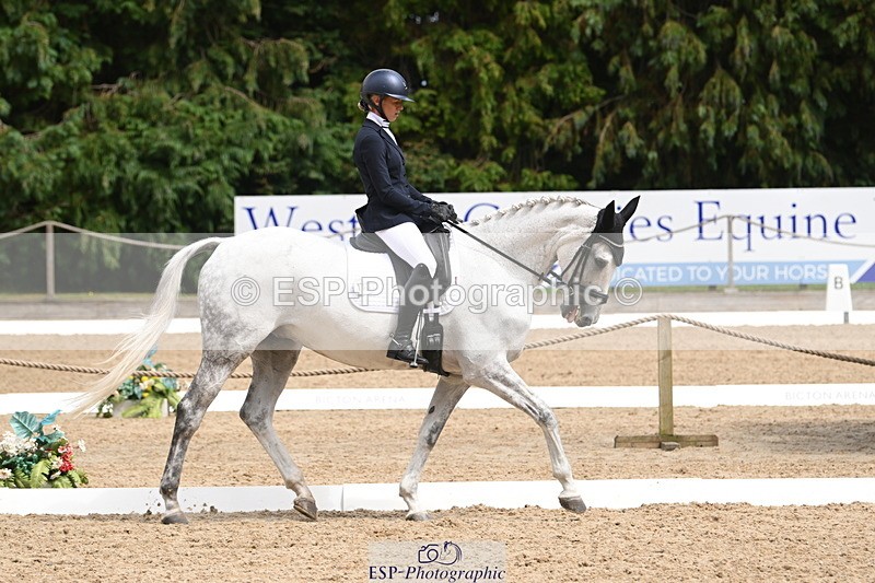 250720A-145858-12060 - 103-Olivia.Van.Grudgings-Pencarder.Cry.for.the.Moon