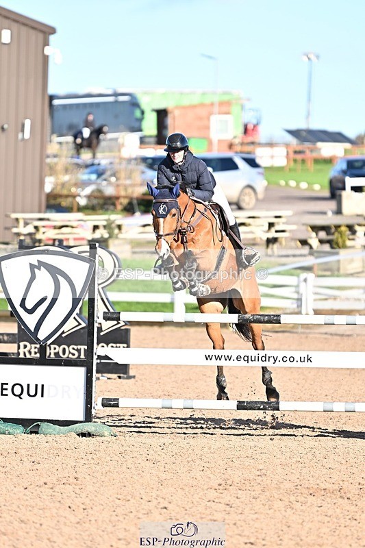 241120X-131843-00504 - Cls 05A&B Snr Fox & 120 Open