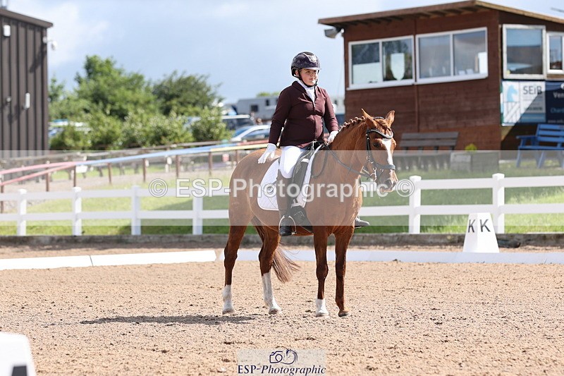 240706A-101518-00576 - Cls 1B Jnr Intro C