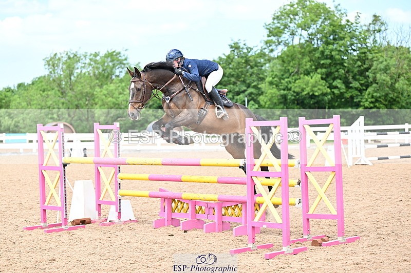 240605A-140341-00643 - Cls 4 Newcomers and 1.10m Open