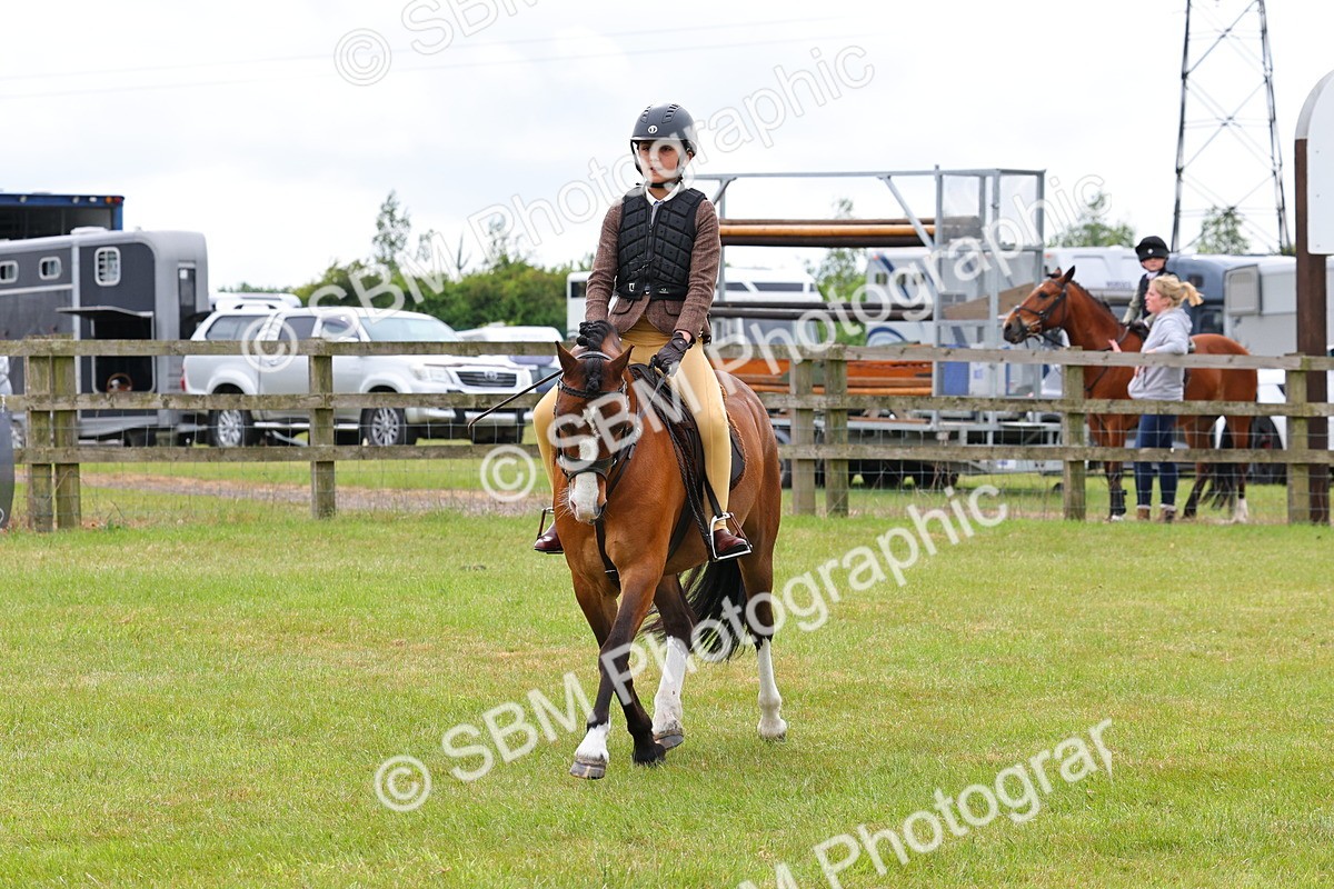 SBM_09541 - Class 44-45 - LIHS BSPS Open Nursery and Cradle Stakes