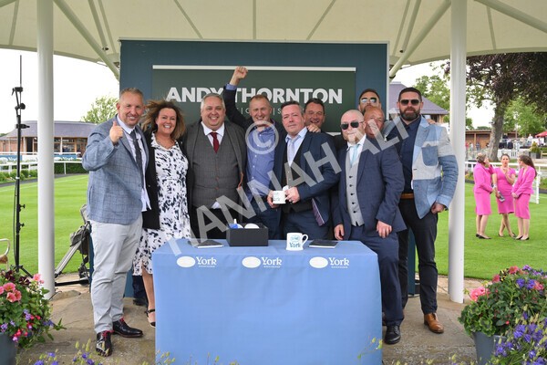 yr10062022r7-49 - Race 7 5.10pm Andy Thornton Hospitality Furniture Stakes